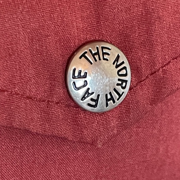 The north face brown label vintage red vest. - Picture 2 of 4